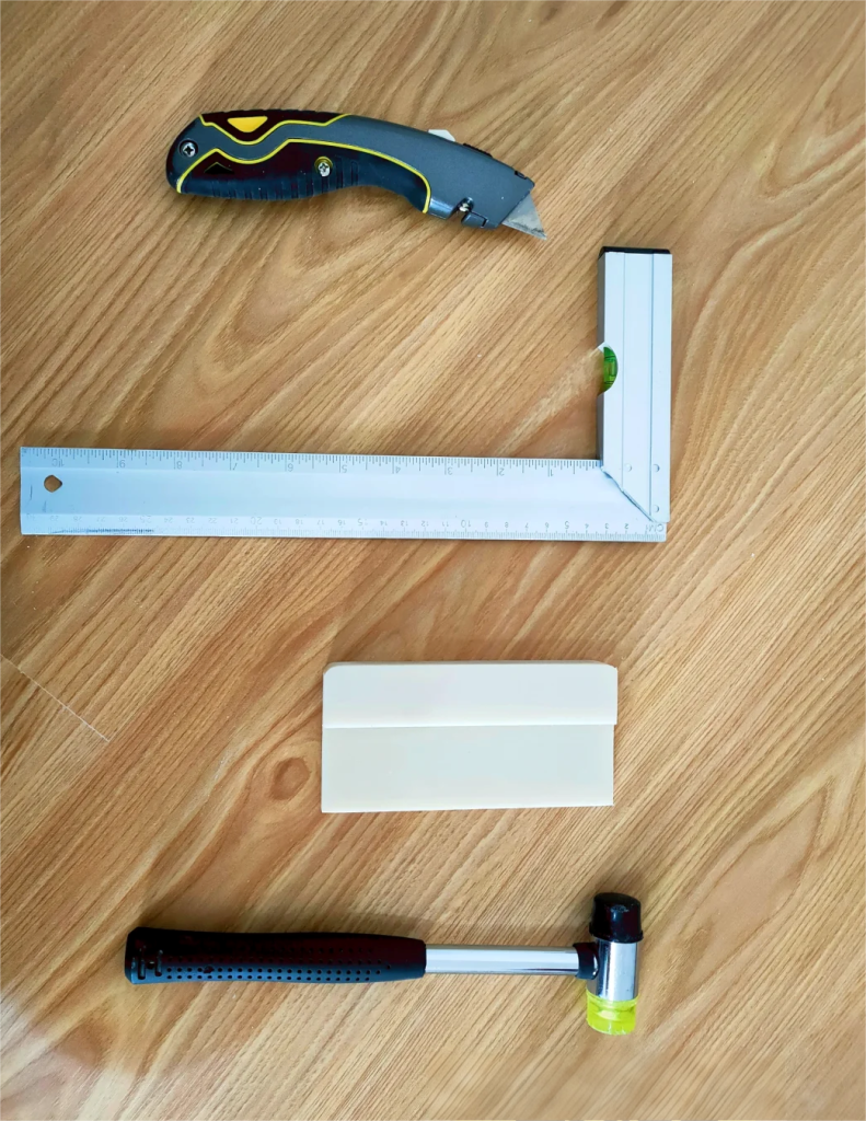 инструменти за рязане на винилова настилка