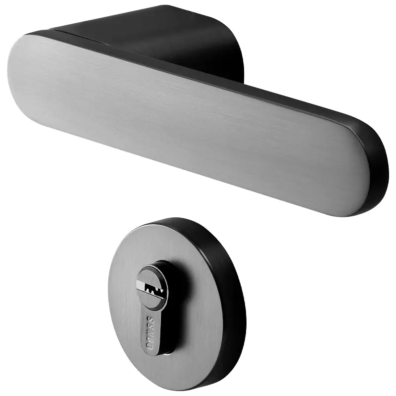 Sera Handle – solid brass