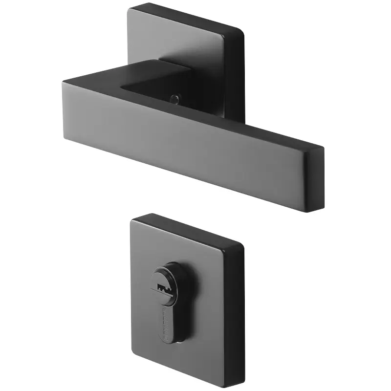 Ferro Handle – solid brass