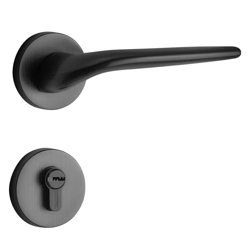 Luma Handle – solid brass