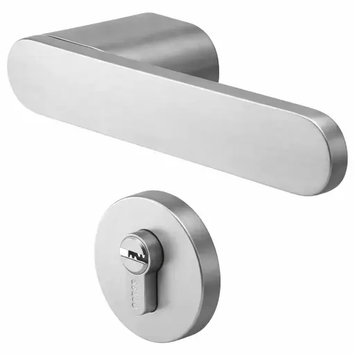 Sera Handle – solid brass